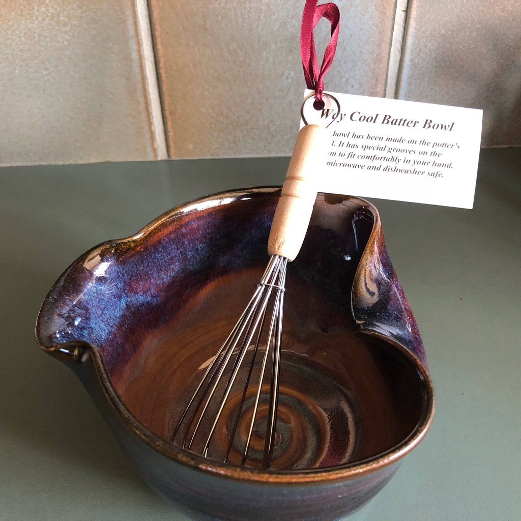 Pottery batter bowl. Southwest Mixing Bowl, Ergonomic Bowl, Ceramic Bowl with Whisk. Fast shipping. Omelette bowl. Wedding gift.