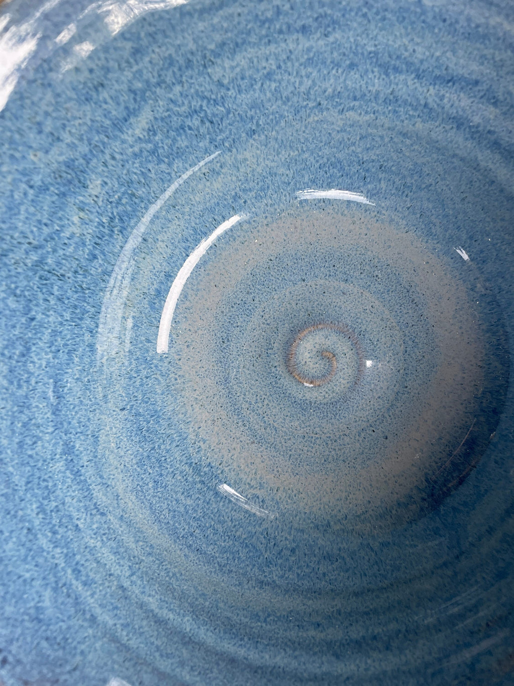 Pottery Large Blue Bowl, 11.5 wide x 4 inch bowl. Blue pottery Salad Bowl. Ceramic Fruit Bowl. Table center Piece.