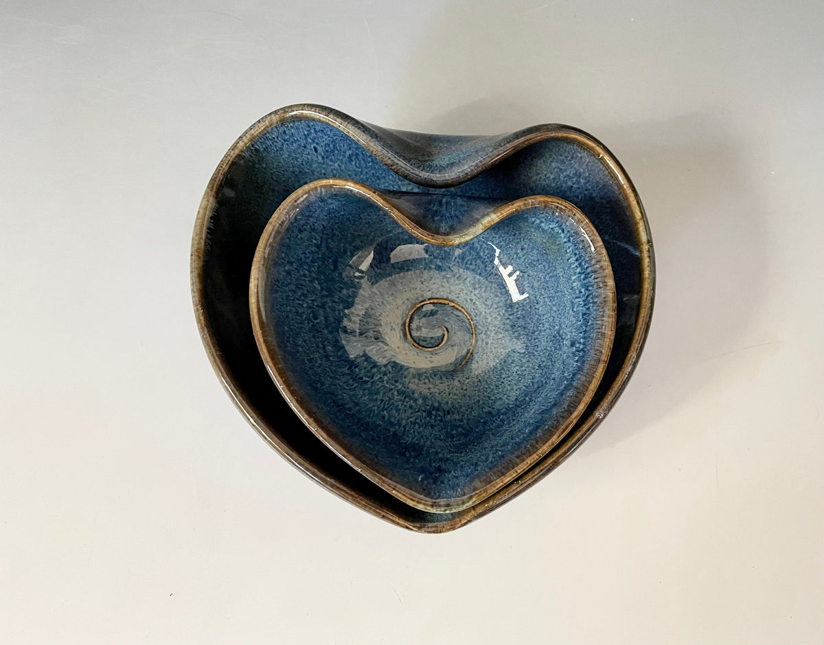 Blue Pottery Heart Nesting Bowls: Handmade Ceramic Set. Wedding gift. valentine gift