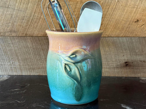 Calla Lily kitchen crock. Fast shipping gift for Mom. 5 inch tall Calla Lilly utility jar. Spoon Jar. ART Nouveau flower vase.