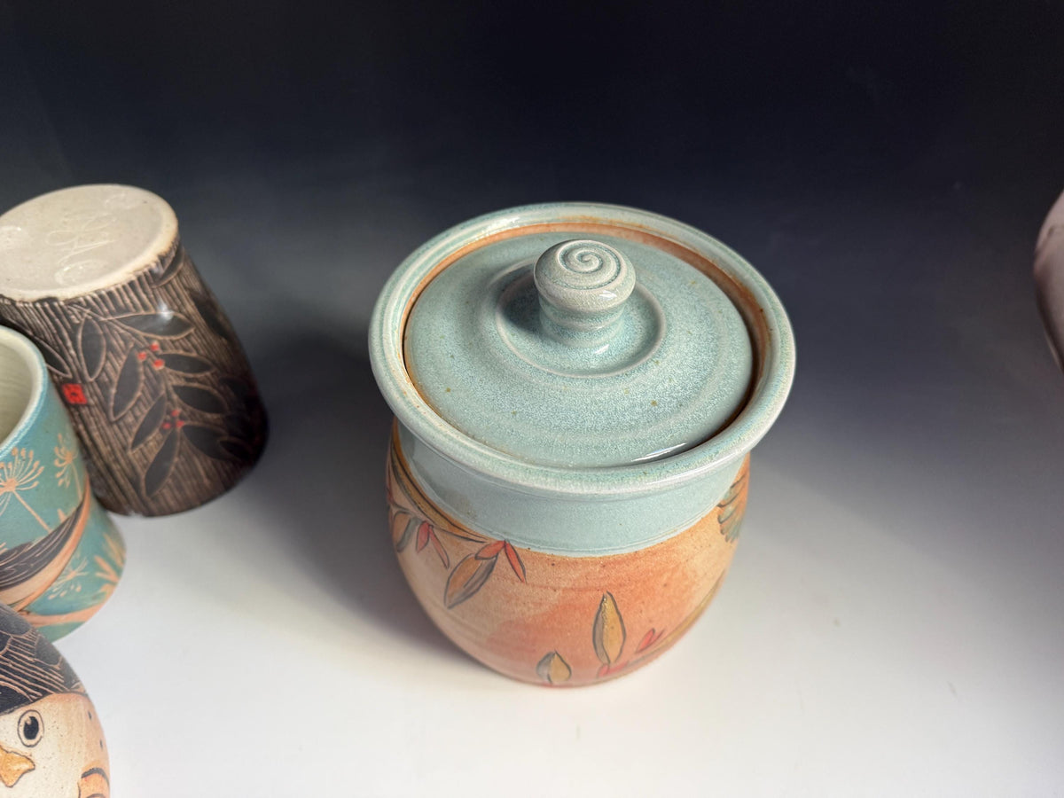 Humming bird Hand painted Ceramic, Canister. free shipping.  6x4