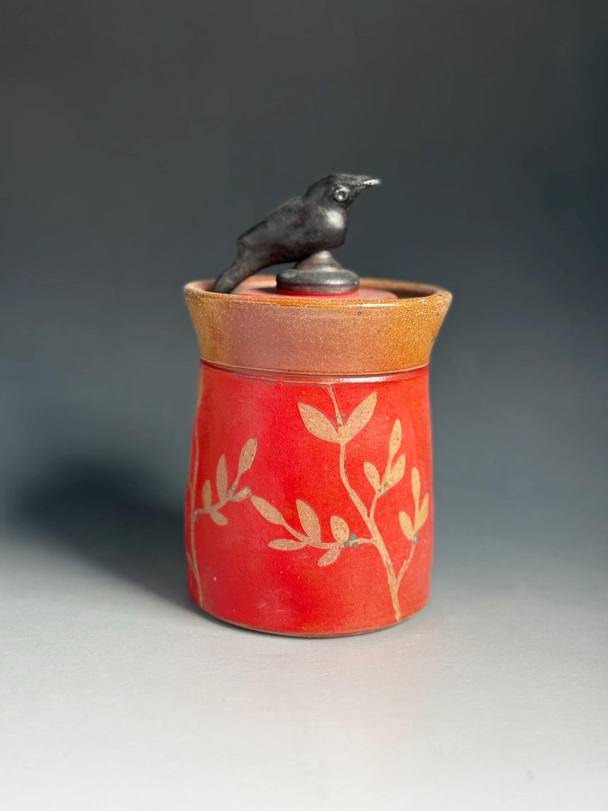 Pottery decorative Jar. Ceramic Art Deco bird storage container. Tea storage jar.