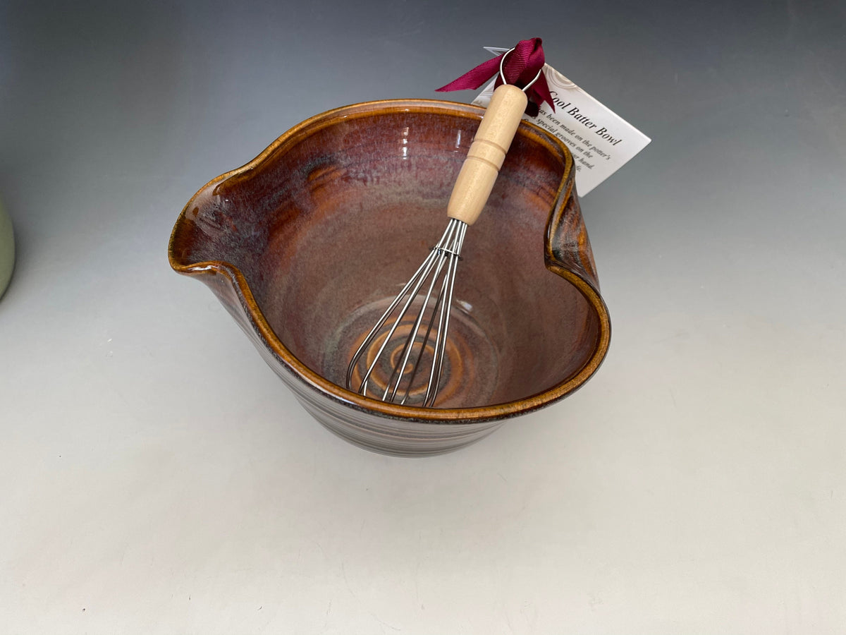 Handmade Pottery ergonomic mixing bowl. Southwest pancake or egg bowl. Gift for Chef. Pottery bowl with whisk. Gift Set
