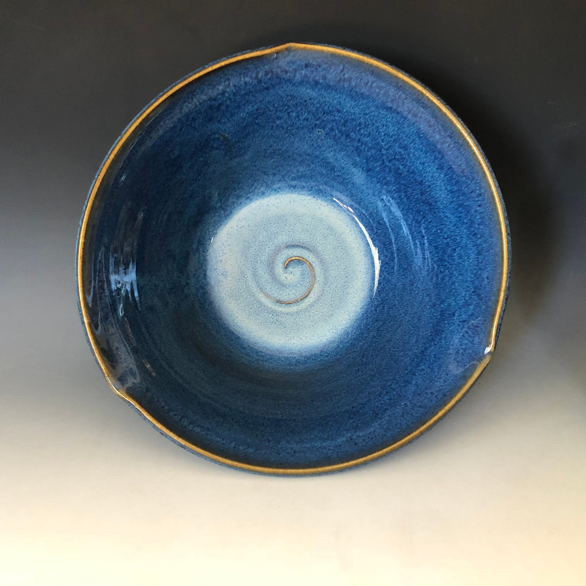 Pottery Large Blue Bowl, 11.5 wide x 4 inch bowl. Blue pottery Salad Bowl. Ceramic Fruit Bowl. Table center Piece.